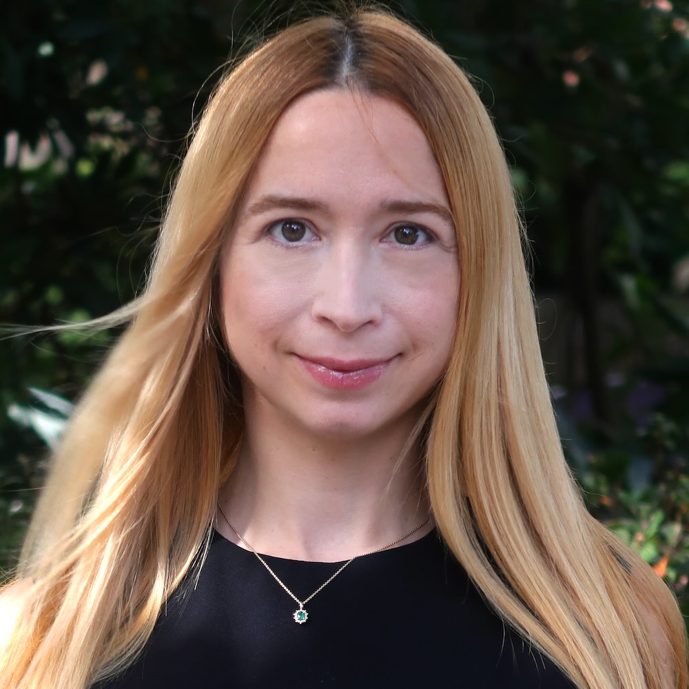 Ayse Glass