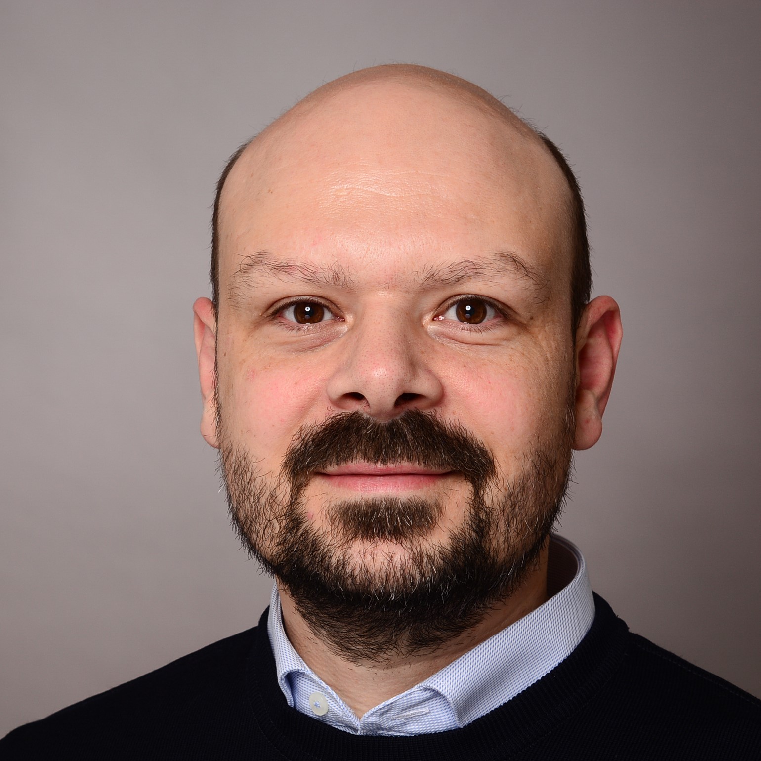 Dr. Stefan Kühn